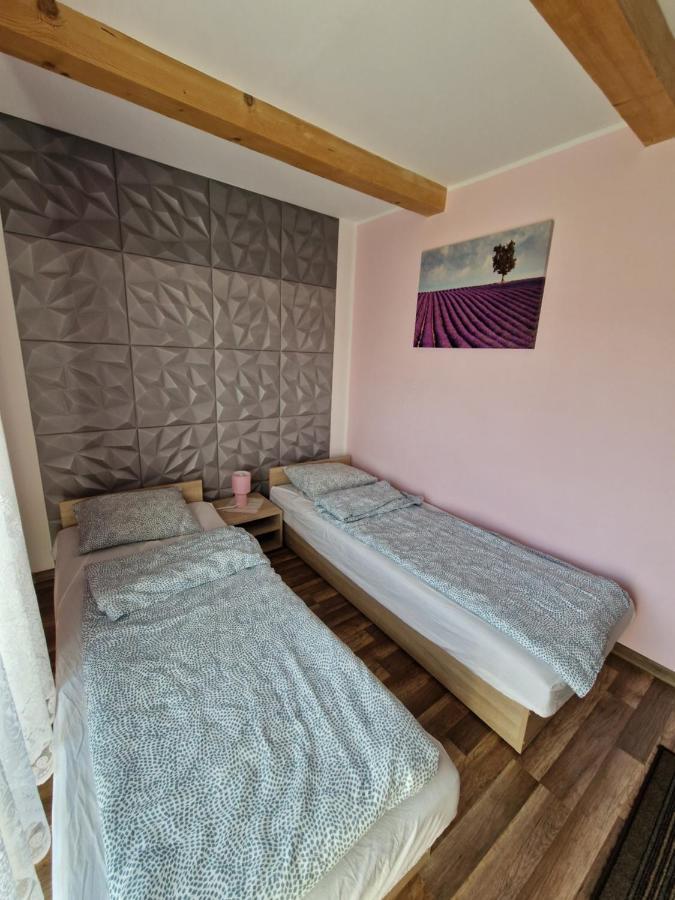 Stara Kuznia Radkow Hotel Екстериор снимка
