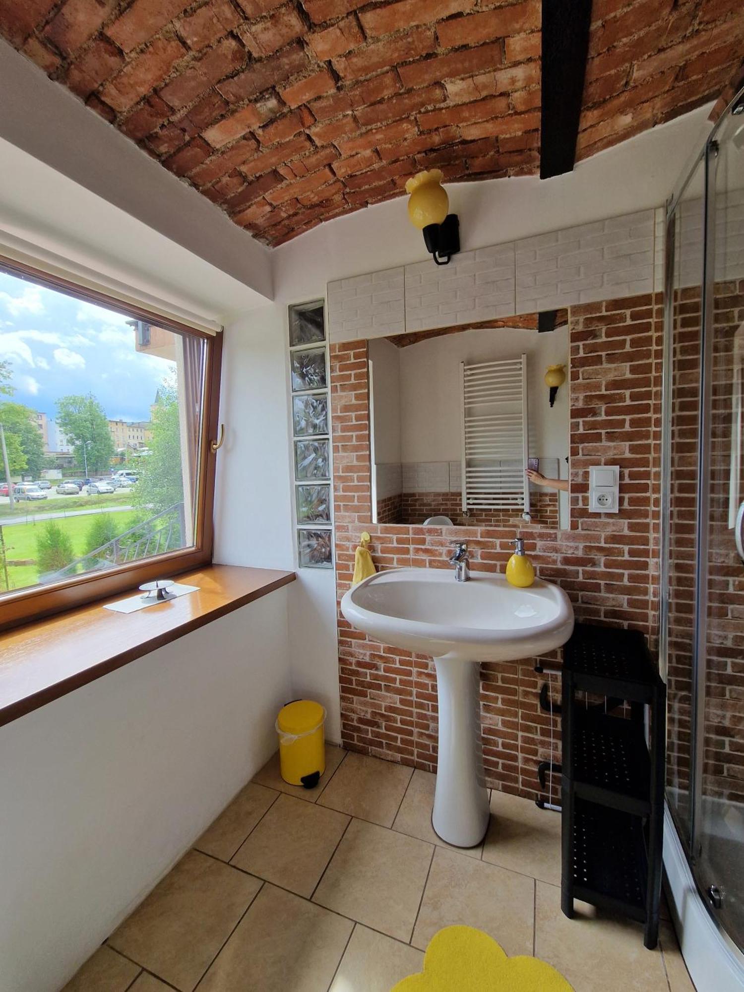 Stara Kuznia Radkow Hotel Екстериор снимка